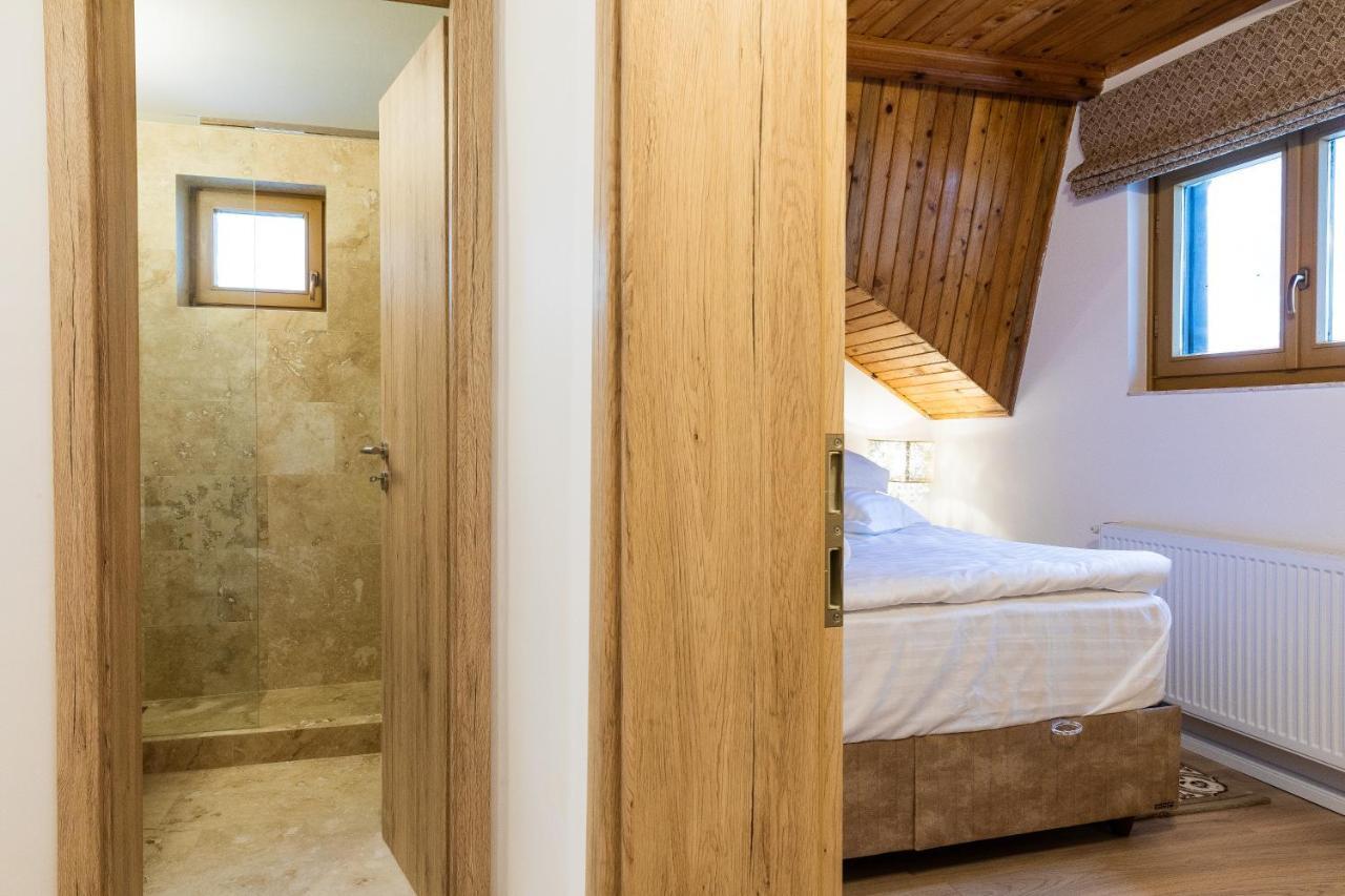 Montana Residence ポイアナ・ブラショフ エクステリア 写真